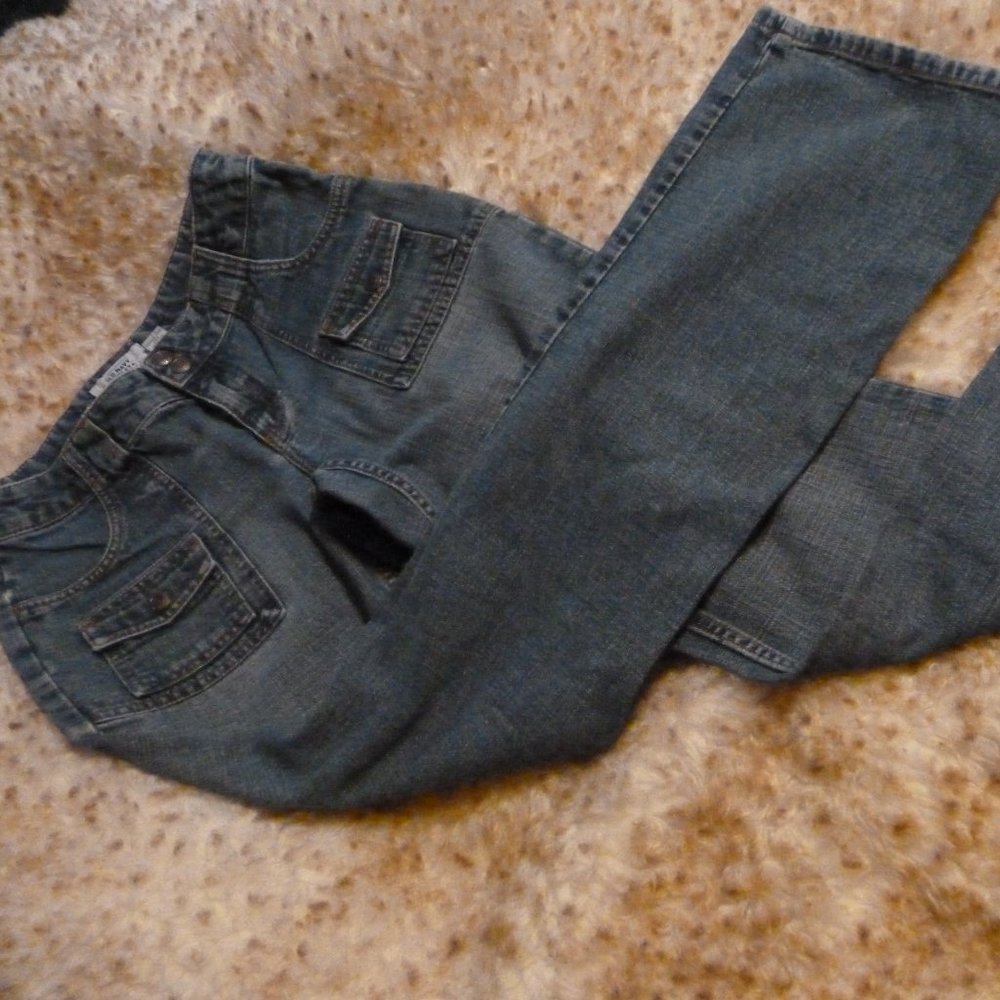 Old Navy Outlet Blue Boot Cut Jeans  w/ pockets– Size 4
